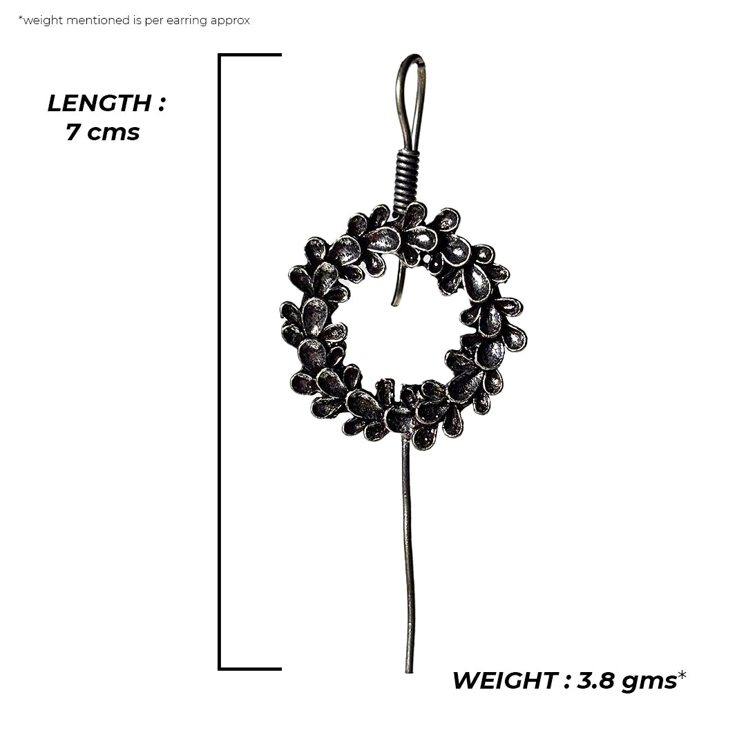 Juhi Floral Earcuff