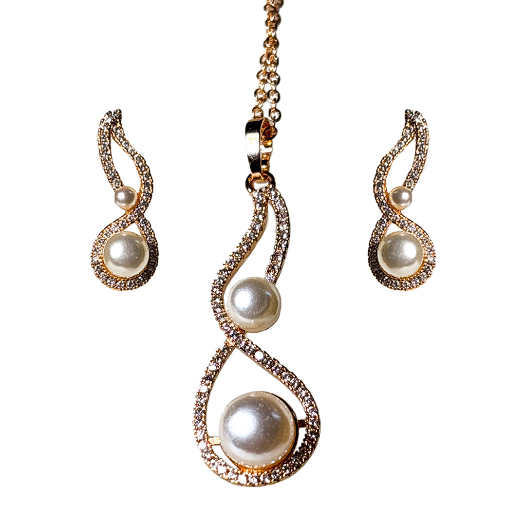 Isha Pendant Set