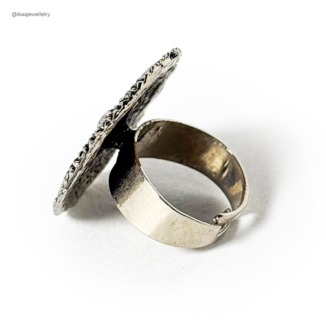 Leela Oxidised Ring