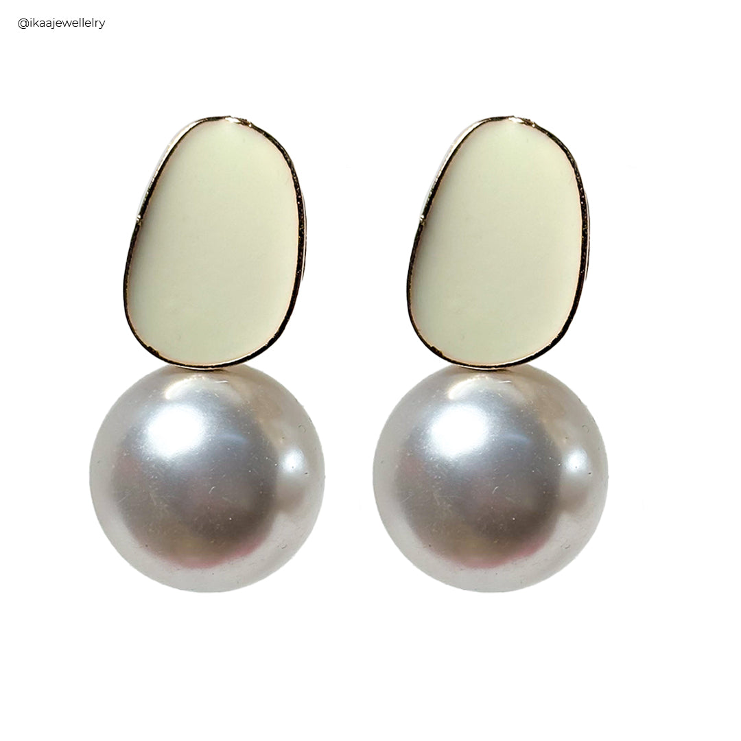 Mila Earrings