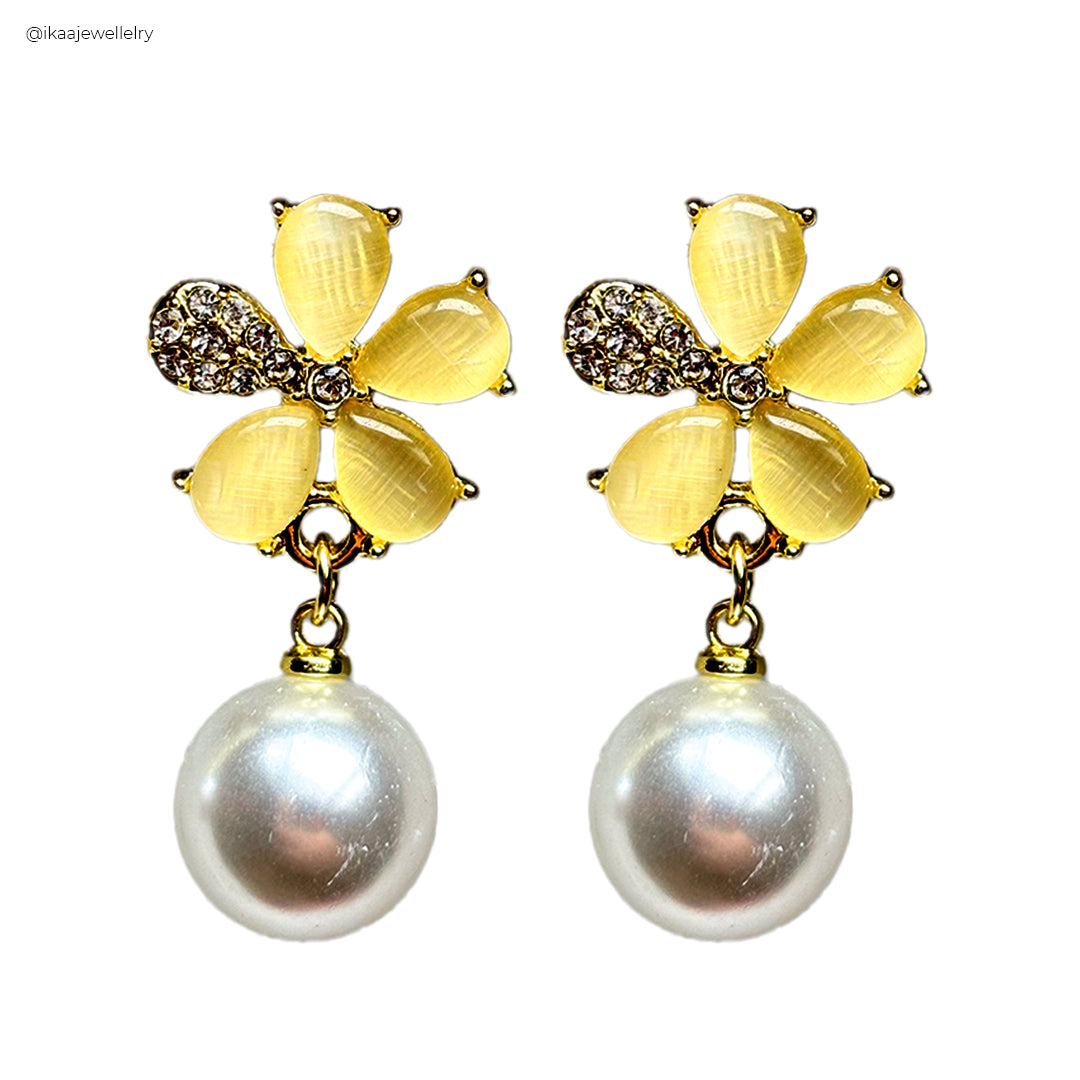 Kia Earrings