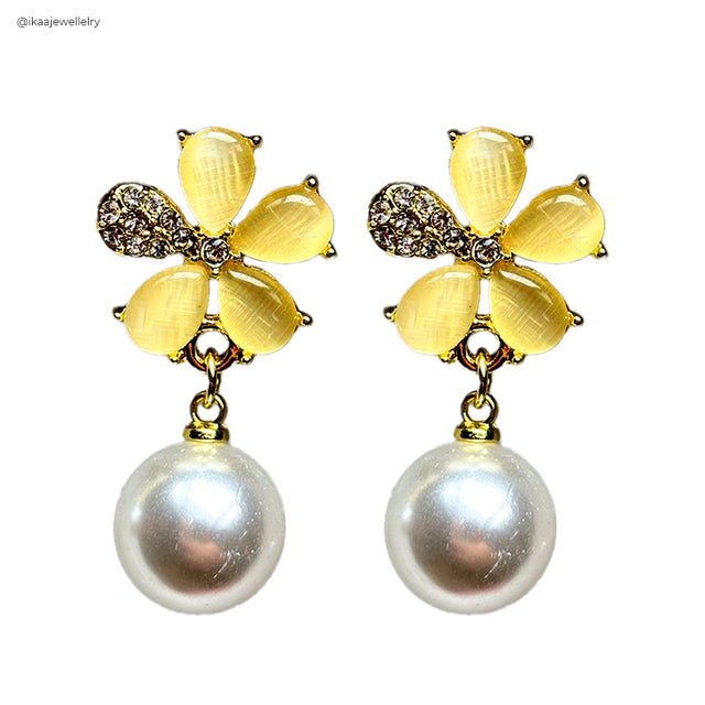 Kia Earrings