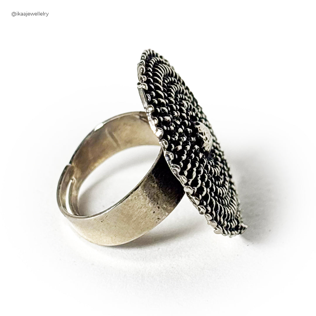 Leela Oxidised Ring