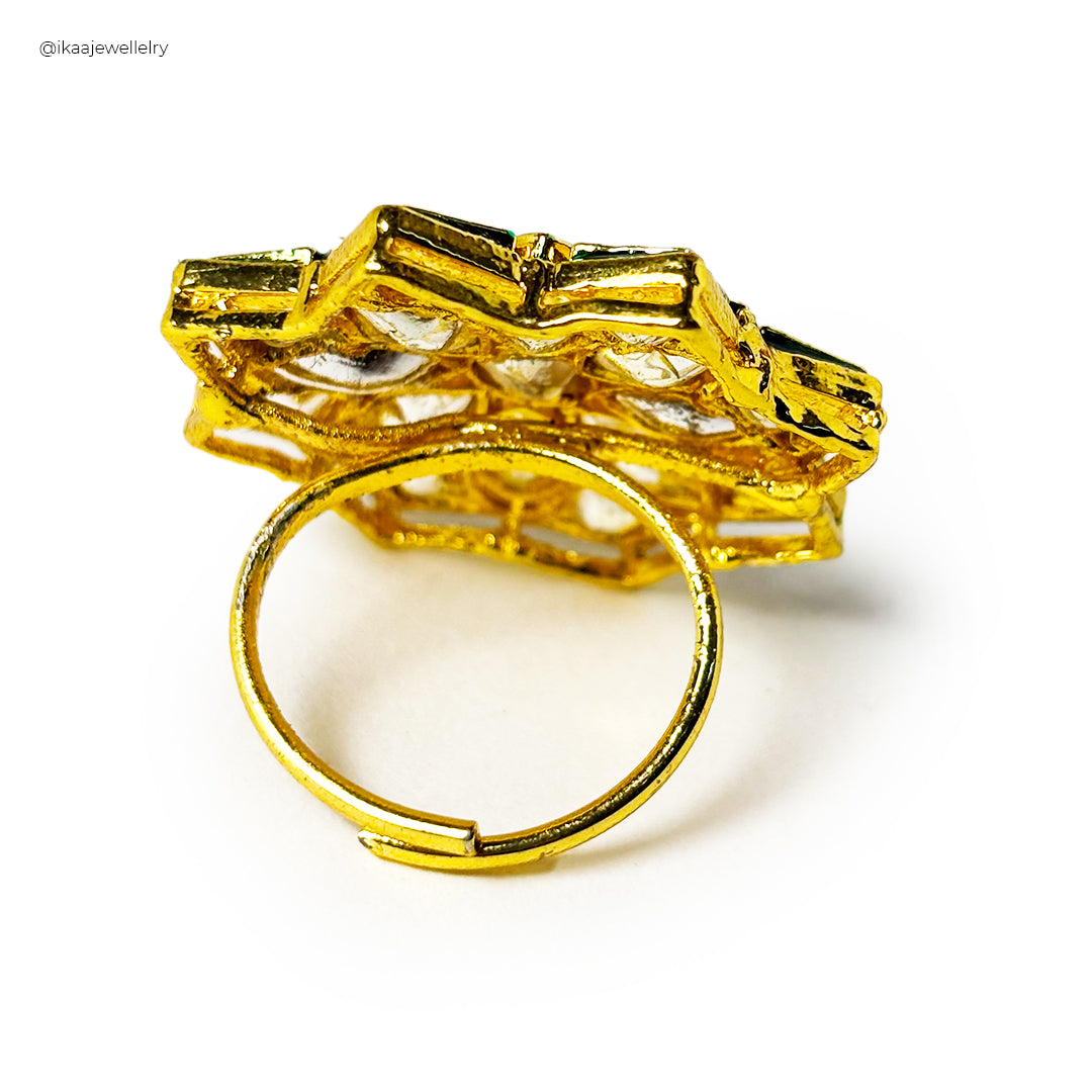 Noor Kundan Ring