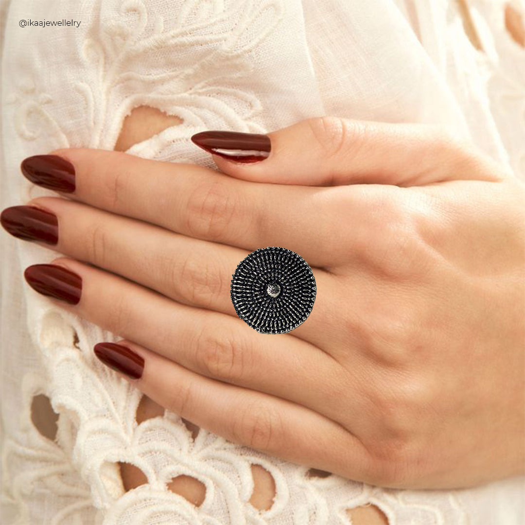 Leela Oxidised Ring
